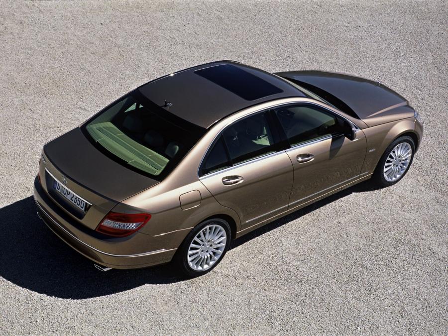  Mercedes-Benz C350 2007 года  (фото 2 из 25)